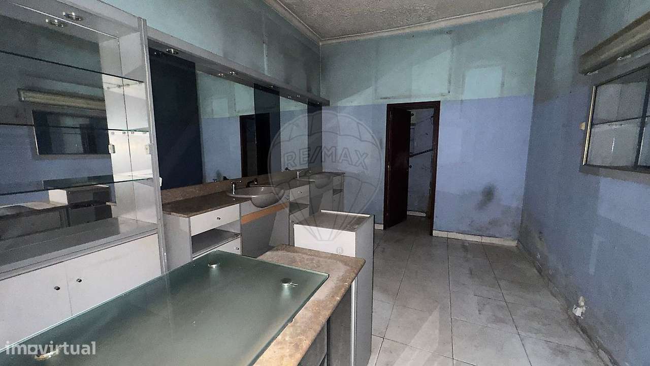 Loja  para arrendamento - Grande imagem: 2/6