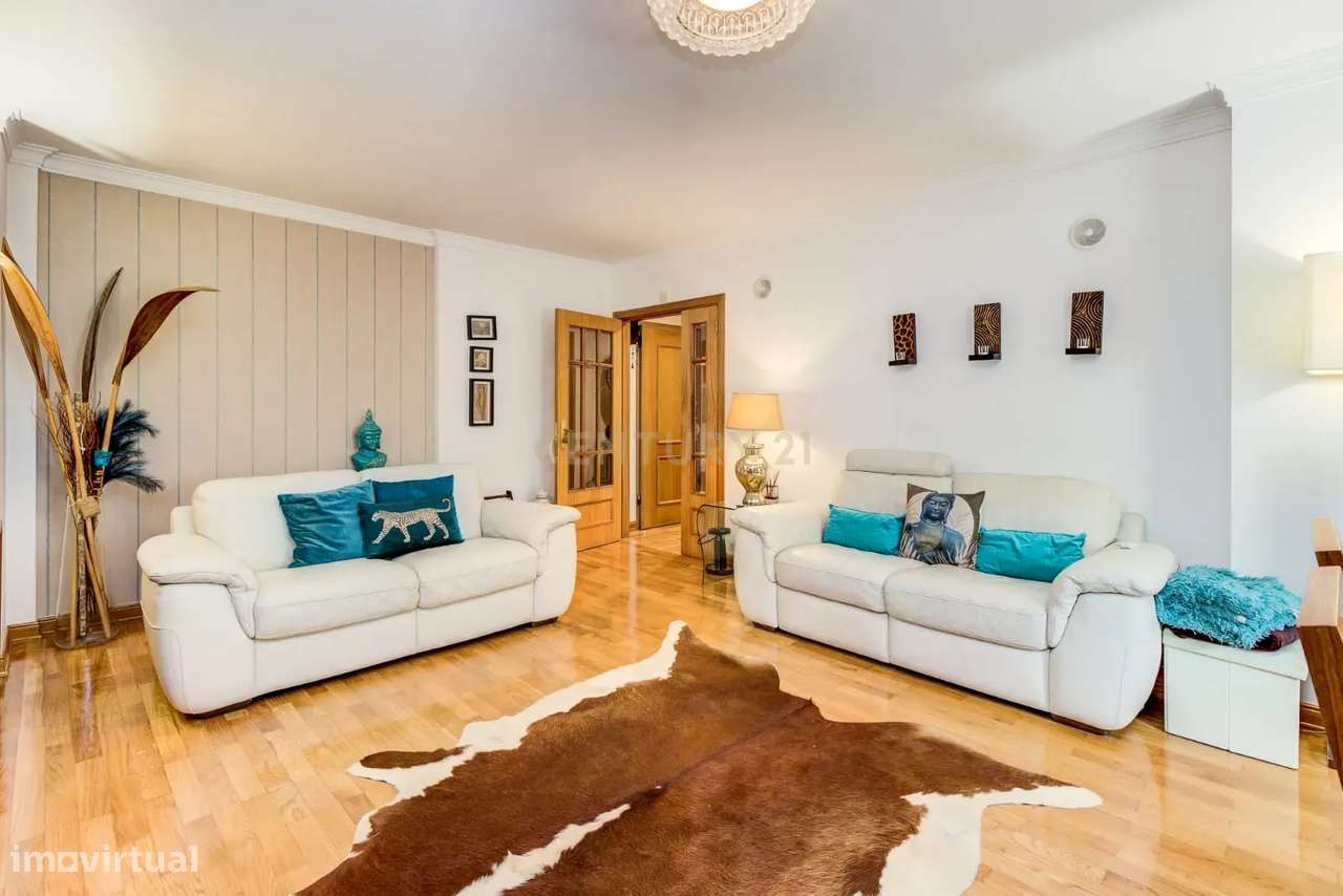 ACEITA SE  PERMUTA por T2 em Massamá - Grande imagem: 3/21