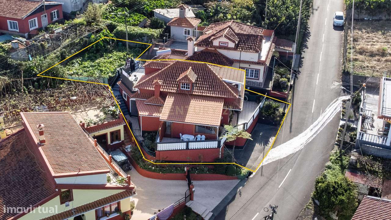 Moradia T3 + Estúdio com AL - Grande imagem: 4/35