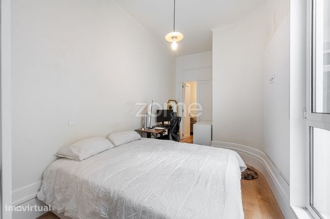 Apartamento T2 para Venda – Junto ao Coliseu do Porto-12
