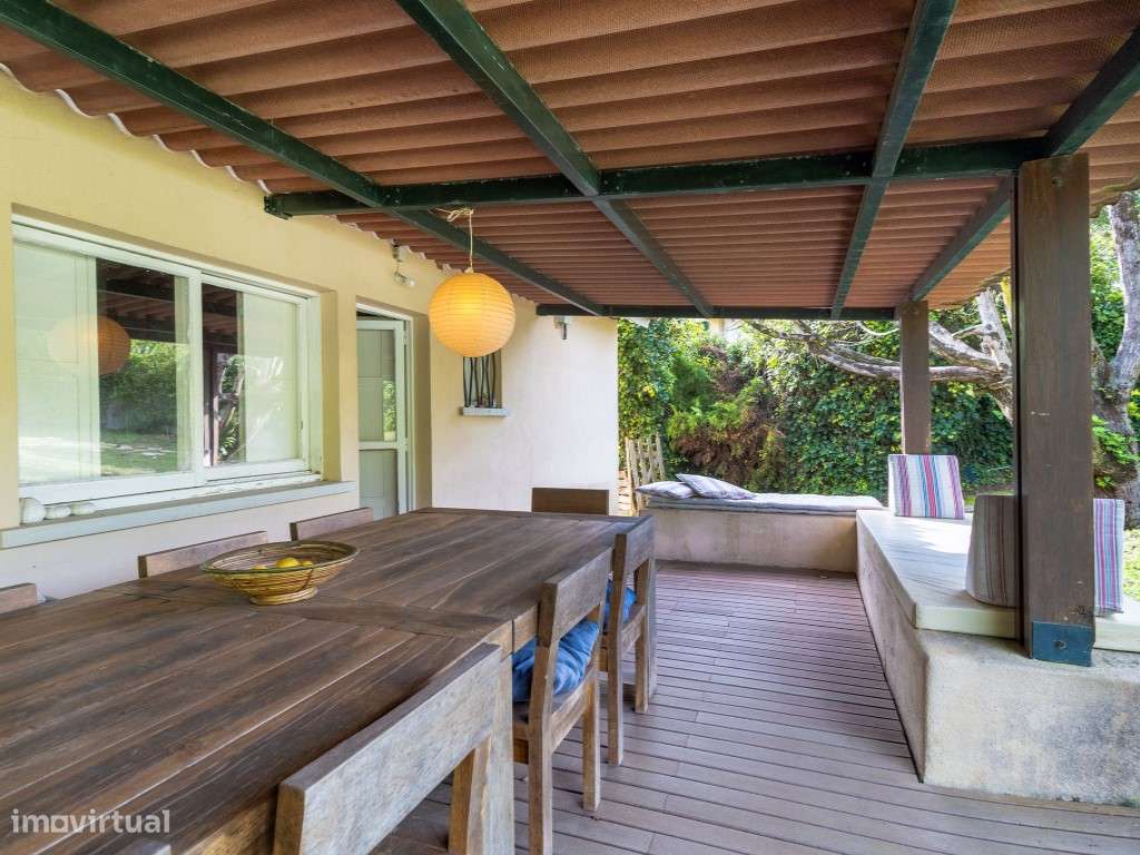 Moradia dividida em 3 apartamentos, Piscina, no sopé da serra de Si... - Grande imagem: 4/37