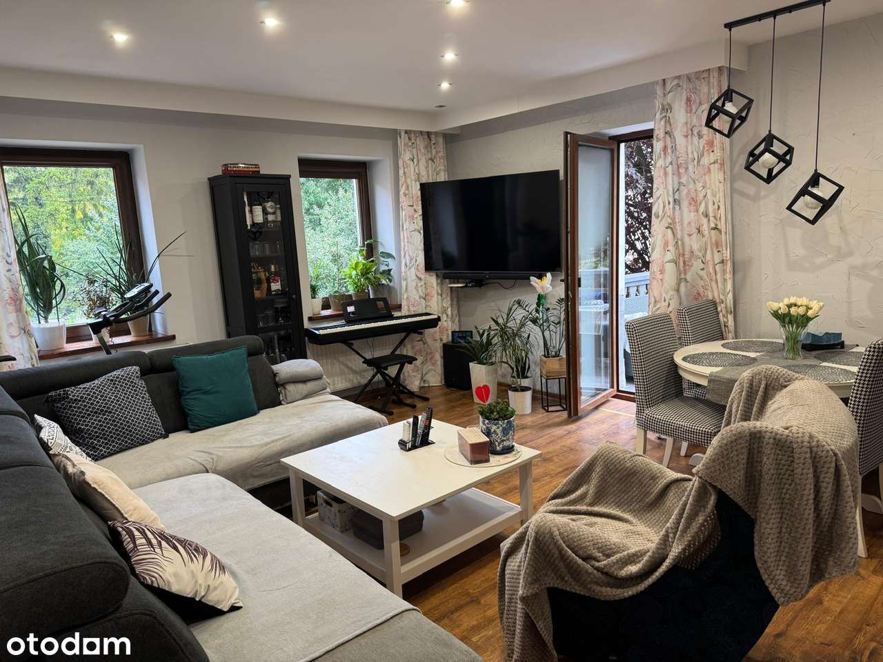 Sprzedam Mieszkanie w Ziębice-10