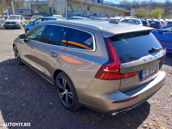 Volvo V60 Recharge T6 eAWD AT8 Inscription Expression - 4