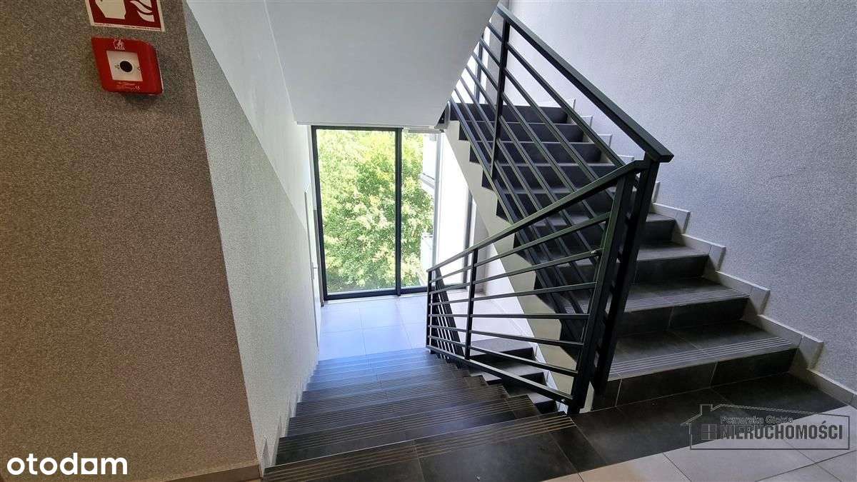 Nowoczesne 76 m2 z tarasem i 2 łazienkami-16