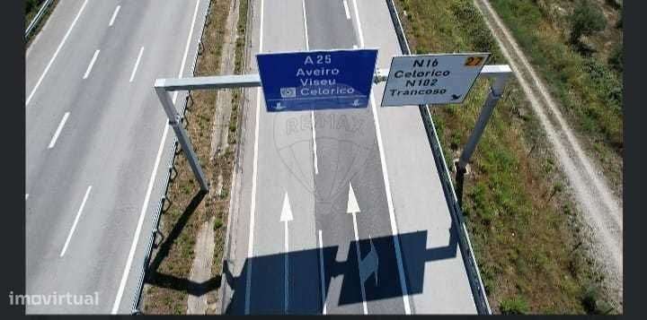 Casa de família em Ratoeira, Celorico da Beira, Portugal bom estado - Grande imagem: 5/5