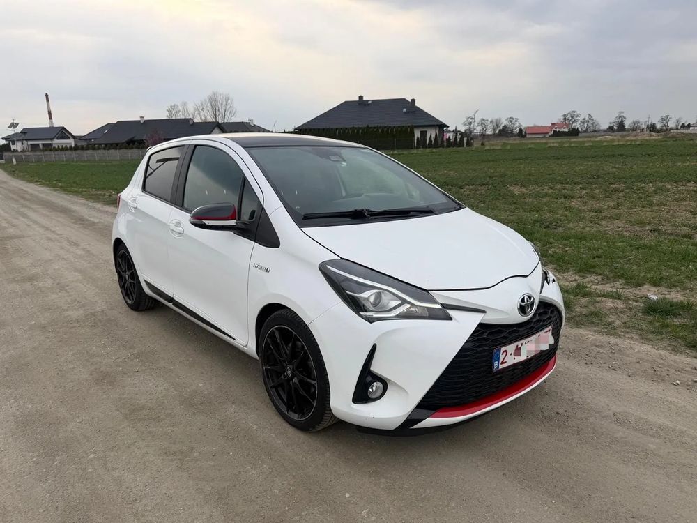 Toyota Yaris III 1.5 VVT-i GR Sport 2019