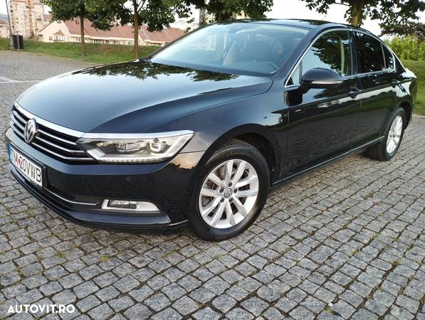 Volkswagen Passat 1.4 TSI BMT DSG Comfortline - 1