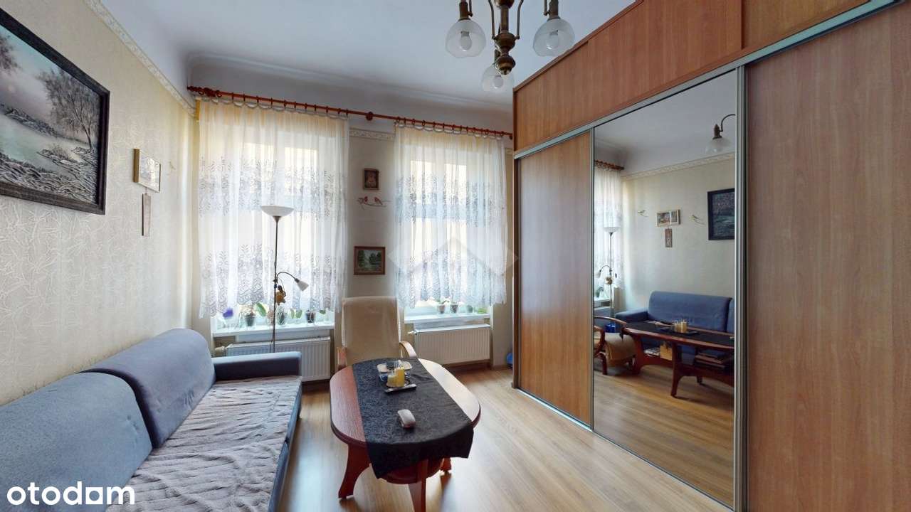 4 pokoje | Dwustronne | 1 piętro | Balkon-0