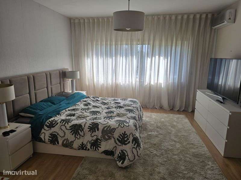 Moradia T3 com um grande quintal - Grande imagem: 4/8