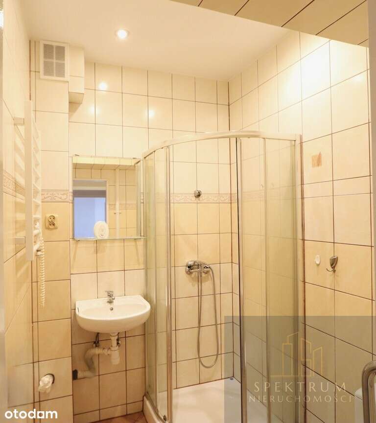 Mieszkanie dwupokojowe na parterze, w Śródmieściu.-3