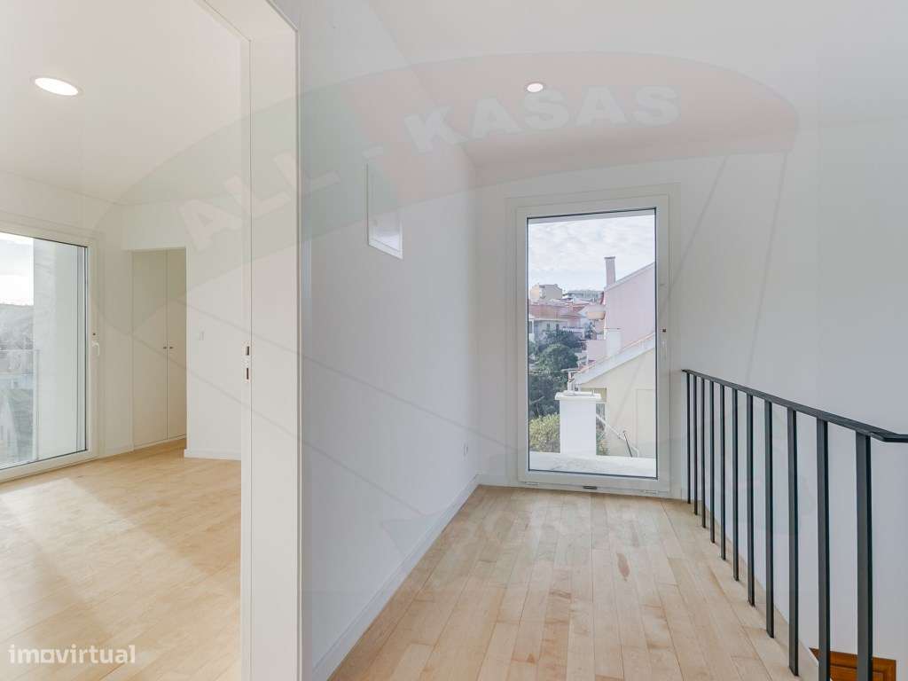 Moradia T3, a ESTREAR com Piscina em Famões, Odivelas: O seu Oásis!-19