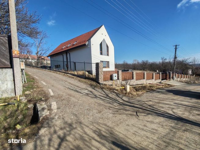Casă individuală la 20 km de Cluj-Napoca în localitatea Rediu-8