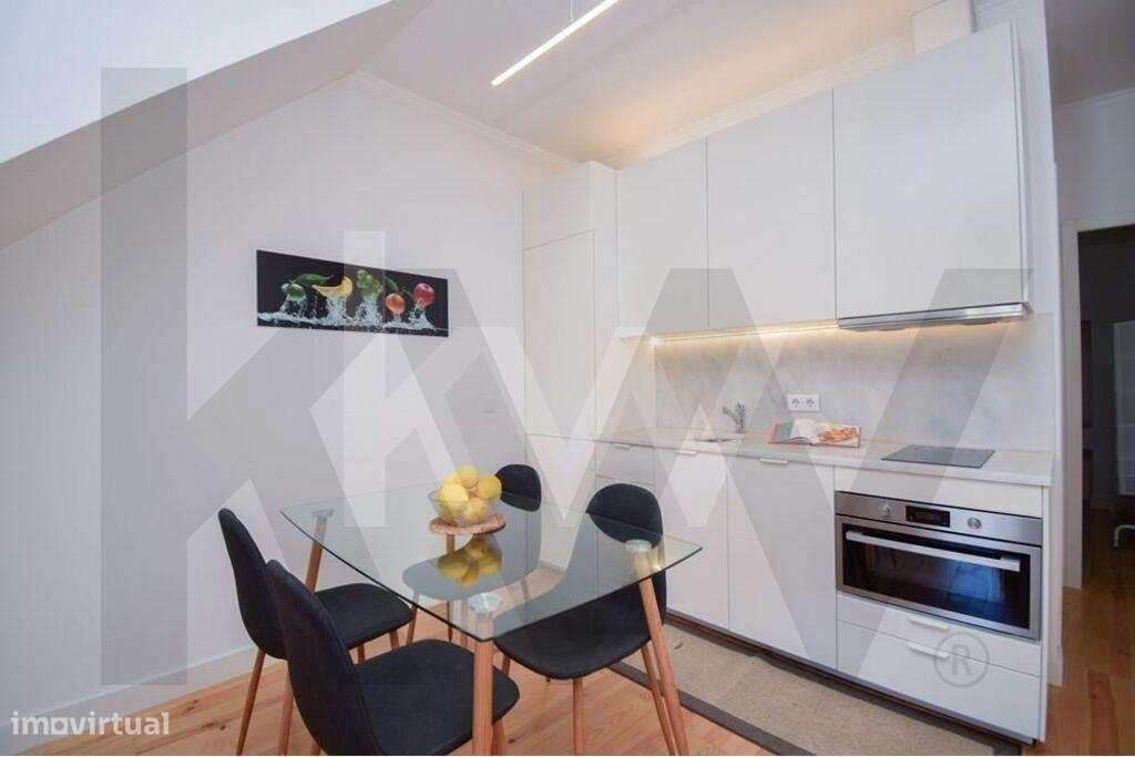 O Seu Refúgio Acolhedor, Apartamento T1 (Remodelado) na rua da Mourari - Grande imagem: 1/16