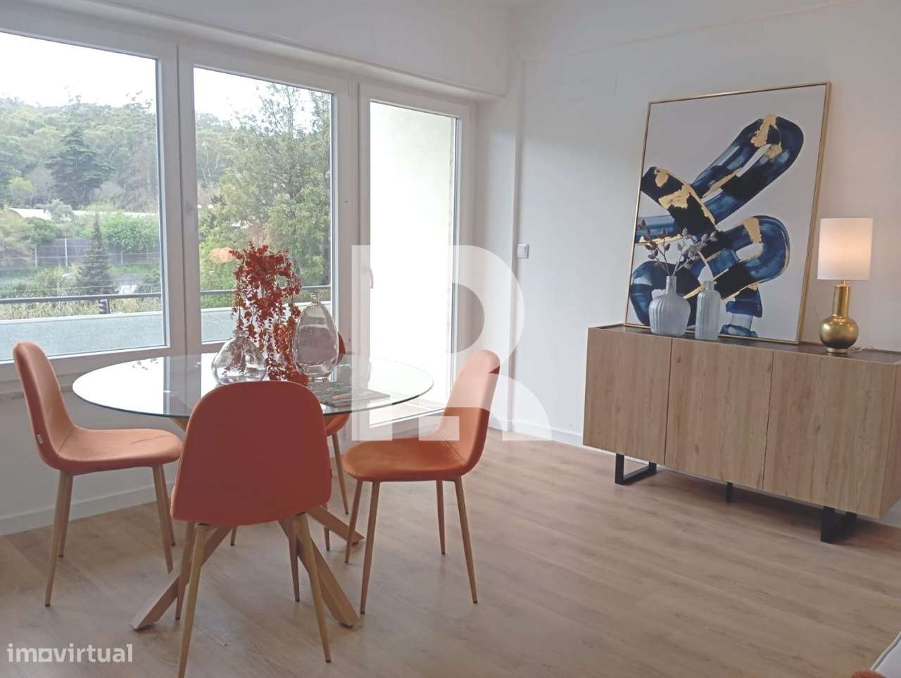 Apartamento T3 Totalmente Remodelado em Benfica-7