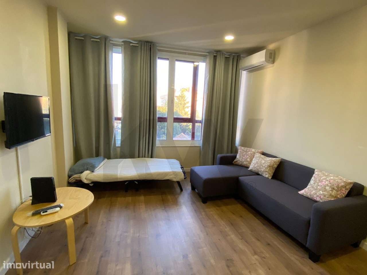 Apartamento T1 novo mobilado e equipado ao lível do terceiro andar com - Grande imagem: 5/10