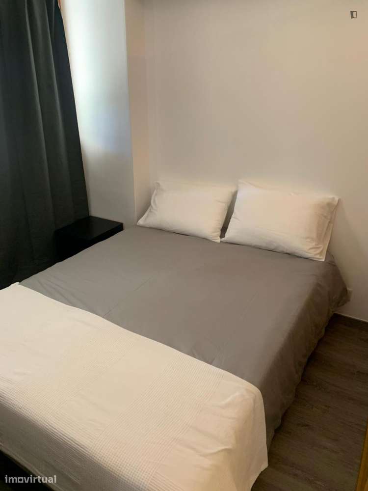 Estúdio - localizado em Paranhos Porto - Grande imagem: 4/10