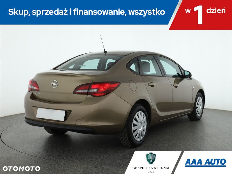 Opel Astra - 6