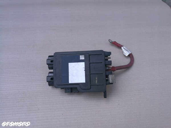 Przekaźnik akumulatora Renault Laguna III 2,0 DCI - 1