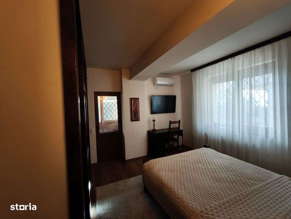 Vanzare Apartament - Duplex bulevard Mamaia parcare privata-15