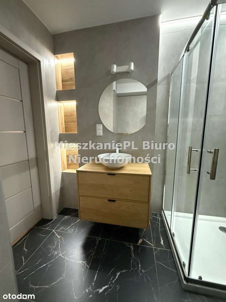 Nowe ładne wyposażone mieszkanie w Zabrzu-12