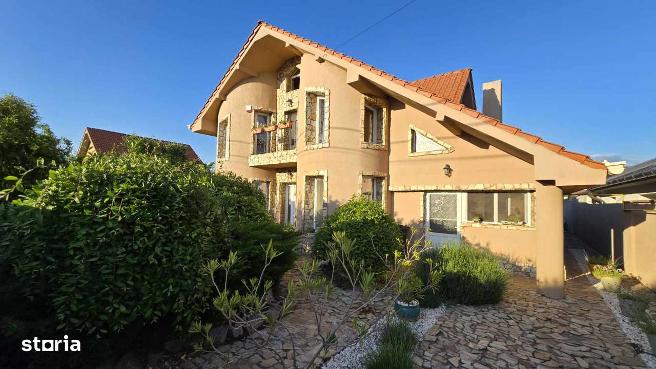 Casa de vanzare, cartier Grigorescu, Oradea - Imagine principală: 2/20