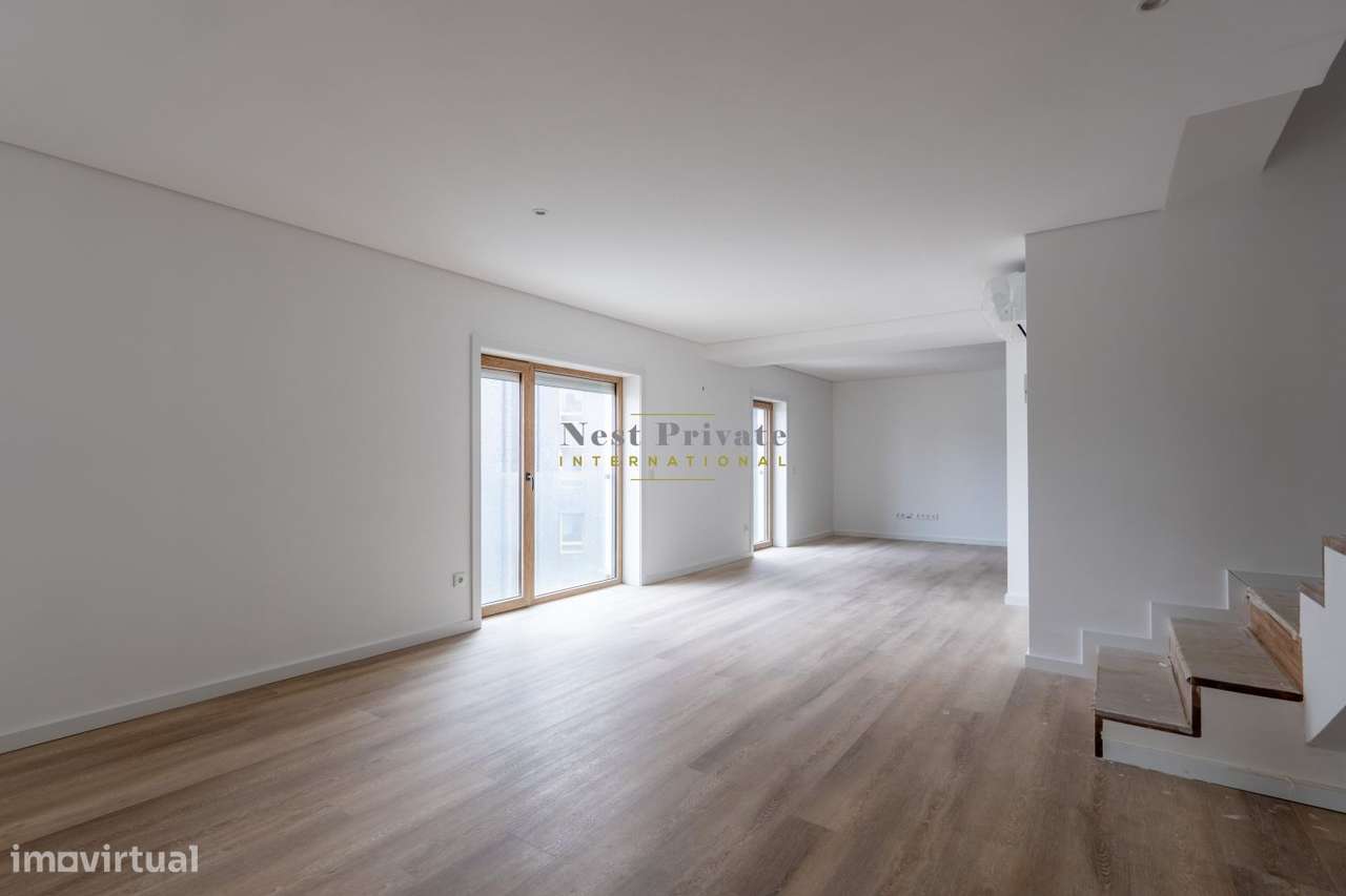 Apartamento T5 Duplex Antas-9