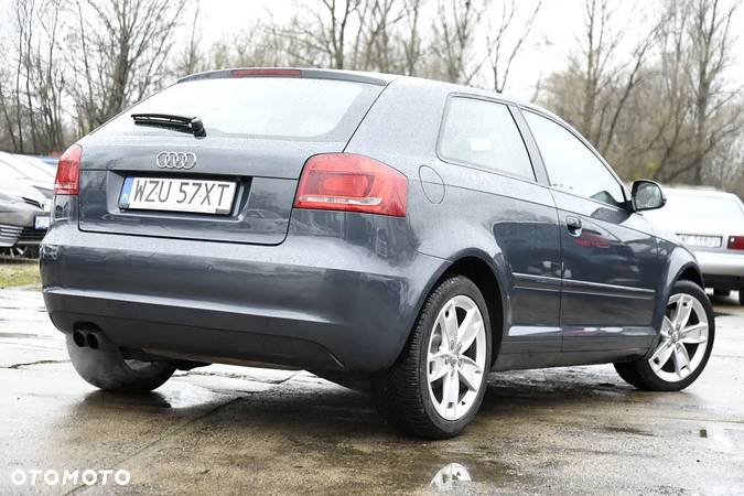 Audi A3 2.0 TDI Ambition S tronic - 7