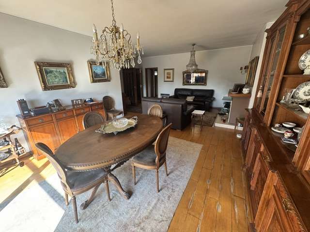 Apartamento T5 na Rua do Campo Alegre-52