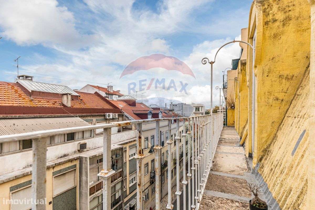 Apartamento T6 para venda - Grande imagem: 1/18