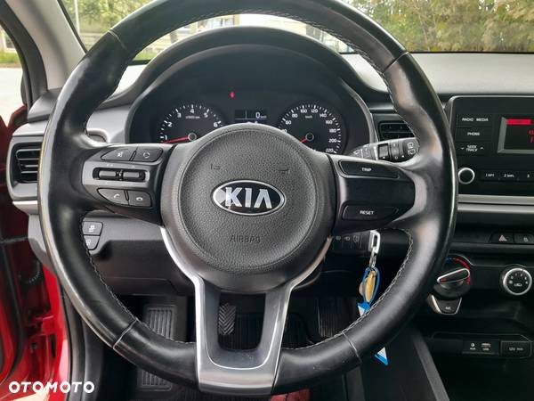 Kia Rio 1.2 Dream Team Edition - 26