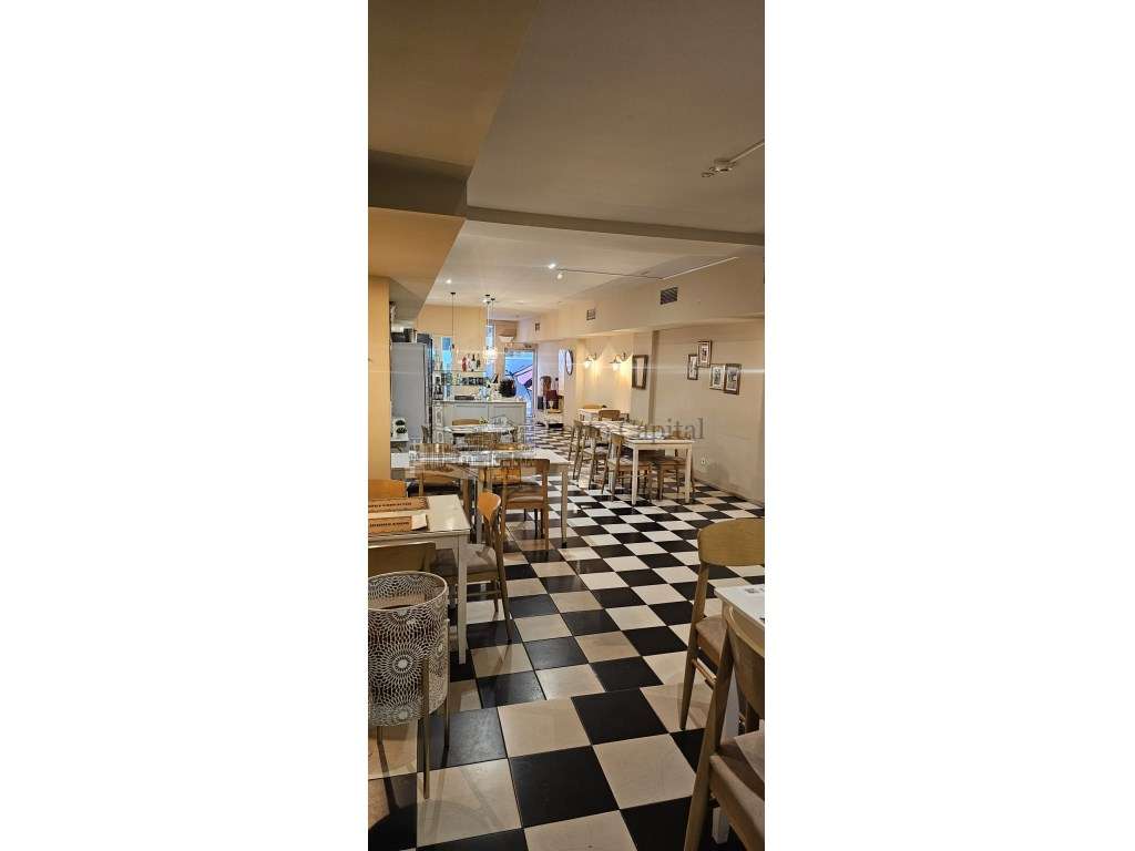 EXCELENTE OPORTUNIDADE DE NEGÓCIO BAIXA DO PORTO CEDOFEITA - TRESPASSE - Grande imagem: 4/21