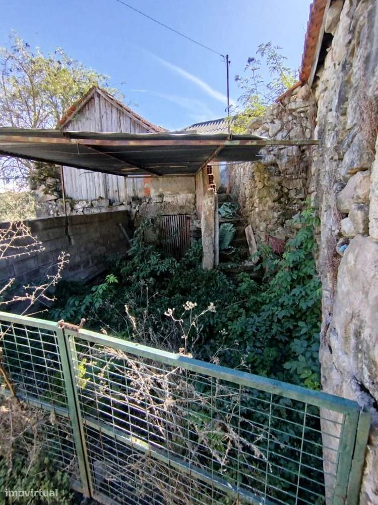 Moradia para Recuperar - Calde - Viseu - Grande imagem: 3/12