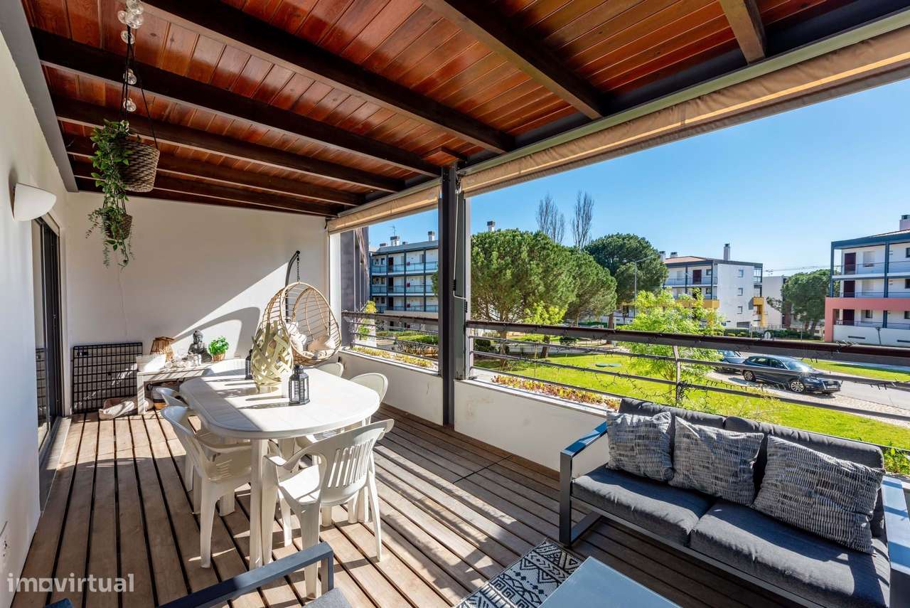 Apartamento de 2 quartos em Marina Park com grande terraço, piscina e-8