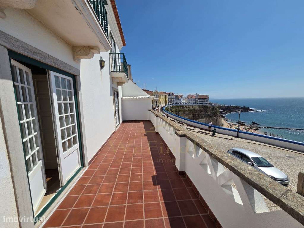 Charmosa moradia T4, na Ericeira, com fantástica vista mar-10