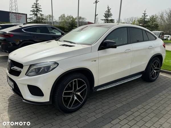 Mercedes-Benz GLE AMG Coupe 43 4-Matic - 1