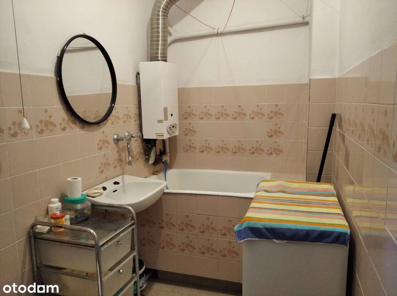 Olsza, mieszkanie 2 pokojowe, osobna kuchnia, 43m2, do remontu-6