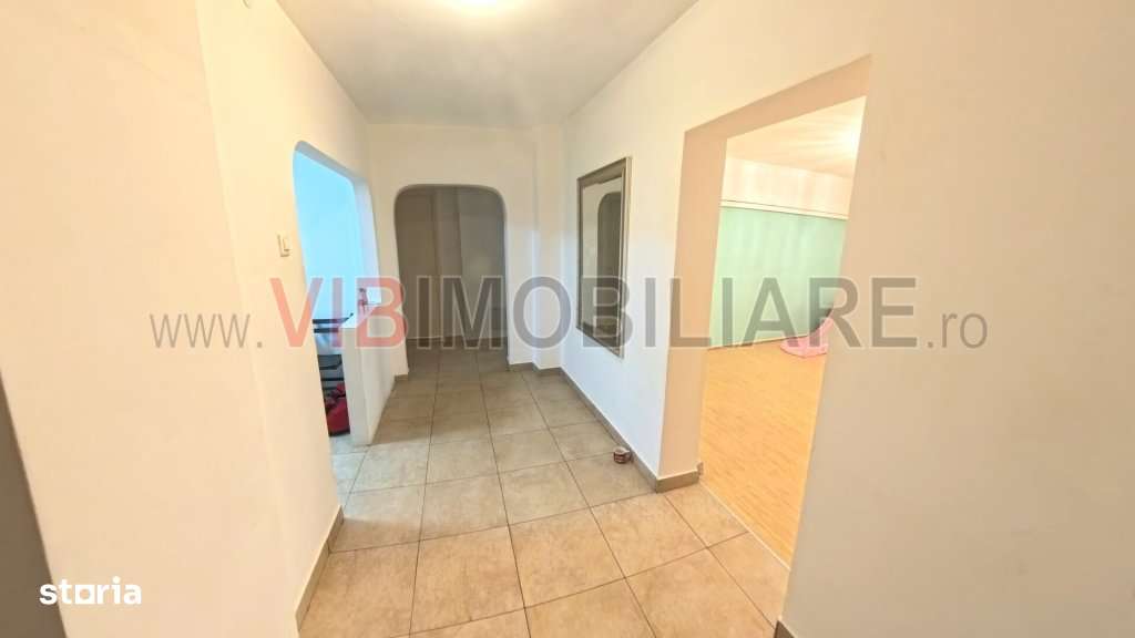 3 Camere, Birouri, Camera de Comert, Disponibil Nemobilat - Imagine principală: 5/8