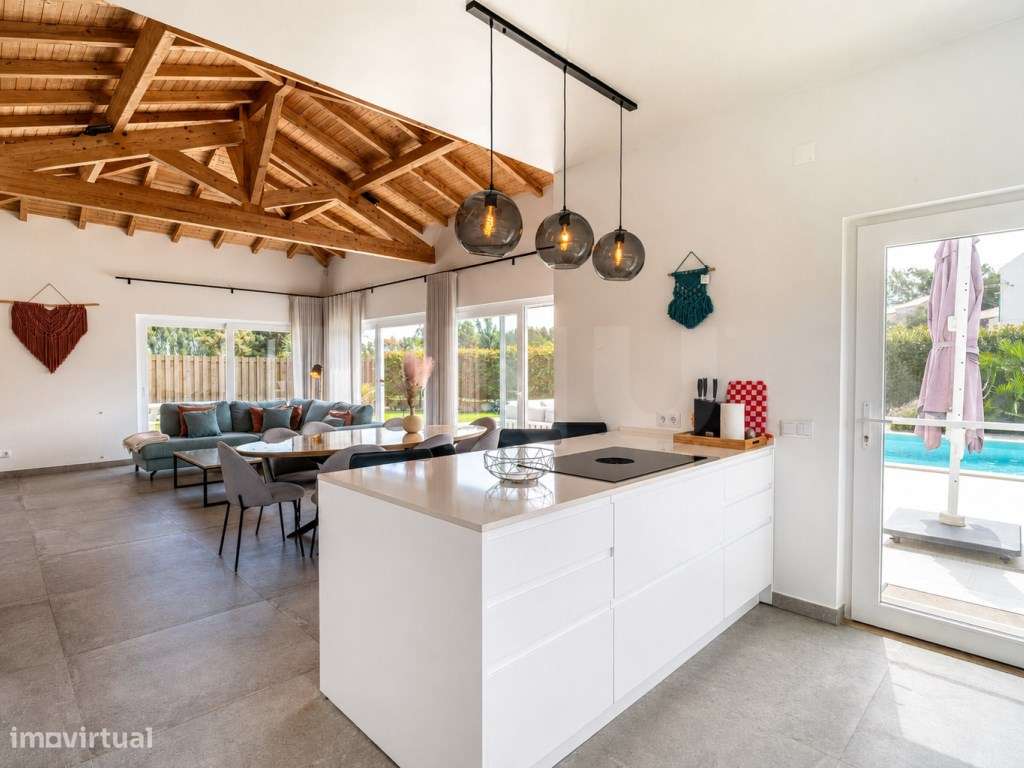 Moradia Nova de Construção na Serra do Bouro-19
