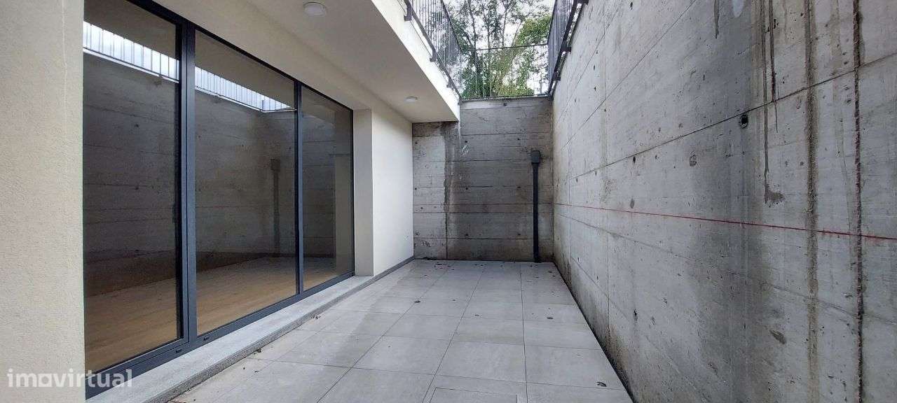 Moradias de excelência T3 + Escritório-21