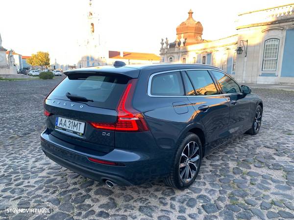 Volvo V60 2.0 D4 Momentum Geartronic - 8