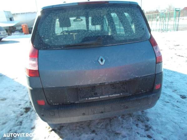 renault grand scenic - 2