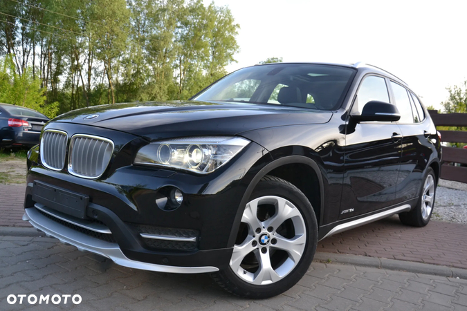 BMW X1 sDrive18d xLine - 37