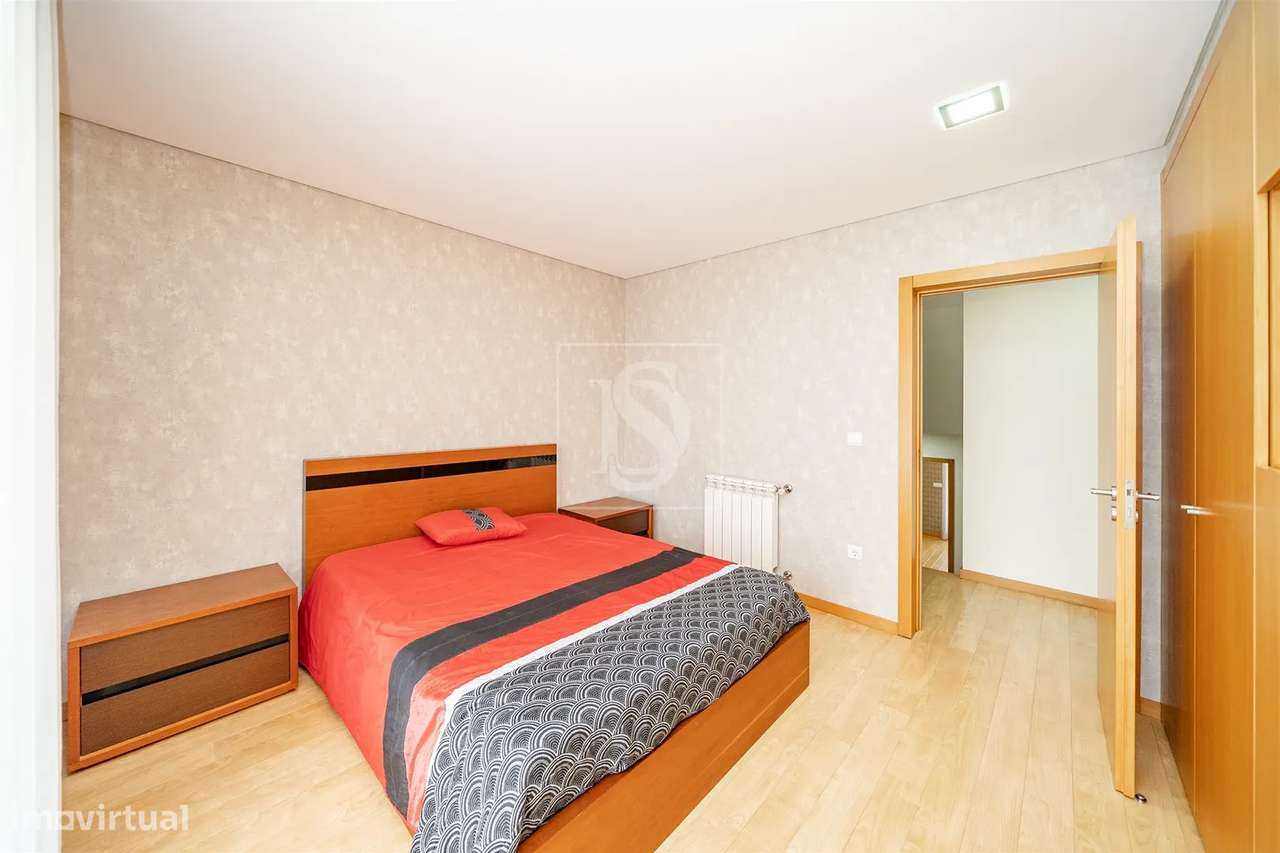 Moradia T4 com 2 Suites em Gamil – Barcelos-20