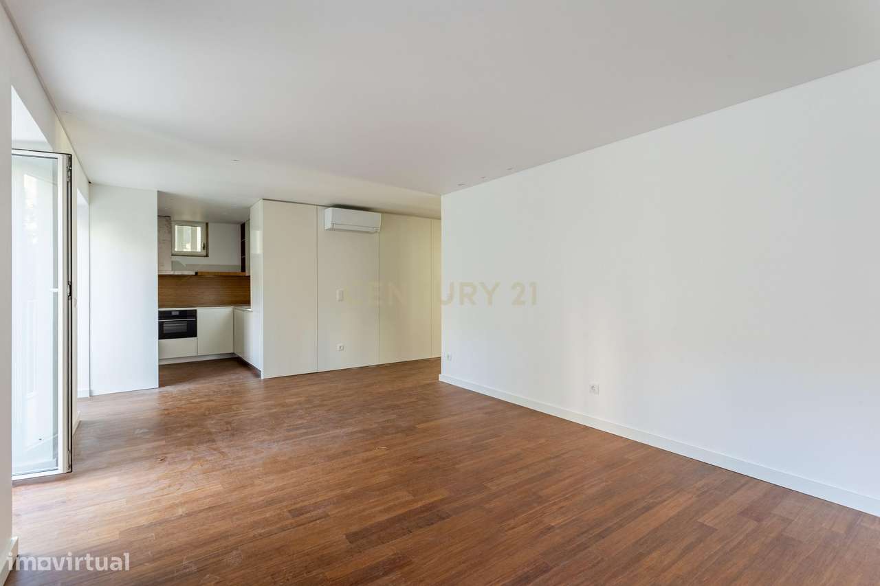 Apartamento T2 novo com varanda Rua Palmira Lisboa - Grande imagem: 2/17