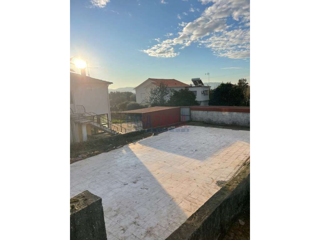 Terreno em Requião - Vila Nova de Famalicão - Grande imagem: 4/11