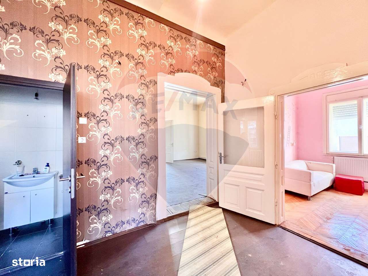 De vânzare casă cu 4 camere, Ultracentral, str Mihai Eminescu-6