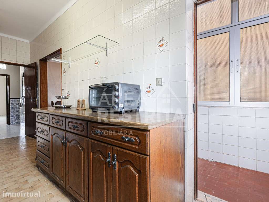Apartamento T3 no Barreiro | Rés-do-Chão | Excelente Localização-5