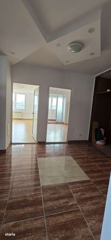 Apartament 4 camere Garnitei/Soseaua Berceni - Imagine principală: 4/13