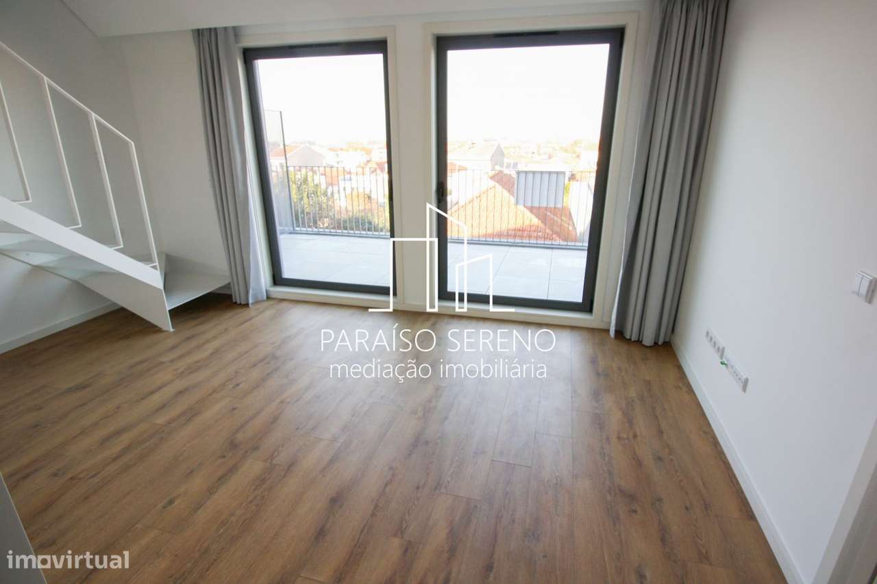 Apartamento T2 Duplex em Paranhos - Grande imagem: 4/12