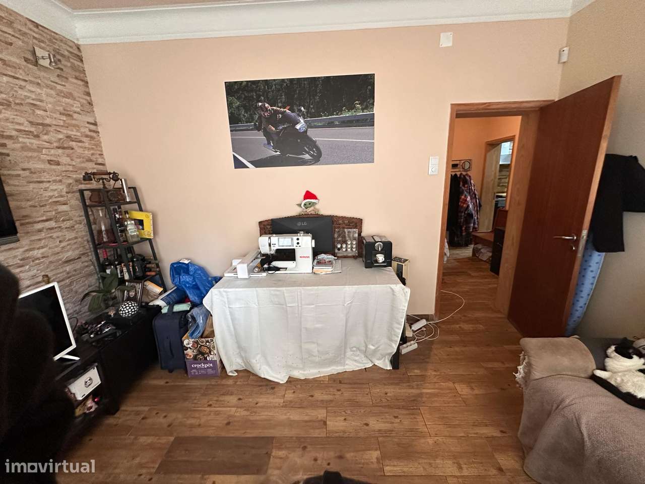 Um T2 cheio de luz no coração da Penha de França - Grande imagem: 5/24